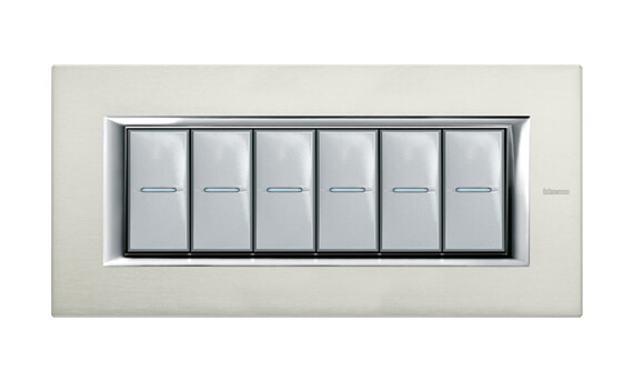 6 moduli in linea